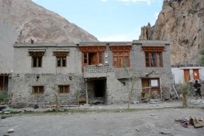 P1040112 Camp in Siku