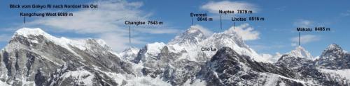 P1080201 Gokyo Ri Panorama Blick nach Osten beschriftet a
