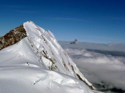 P1020584 Lyskamm und Matterhorn