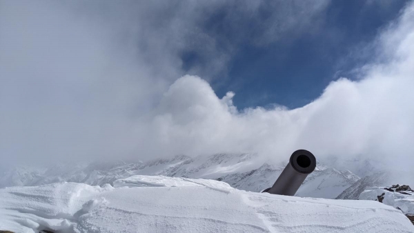 20220405110407 00058